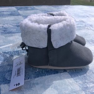 New Joe Fresh 12-18 month booties